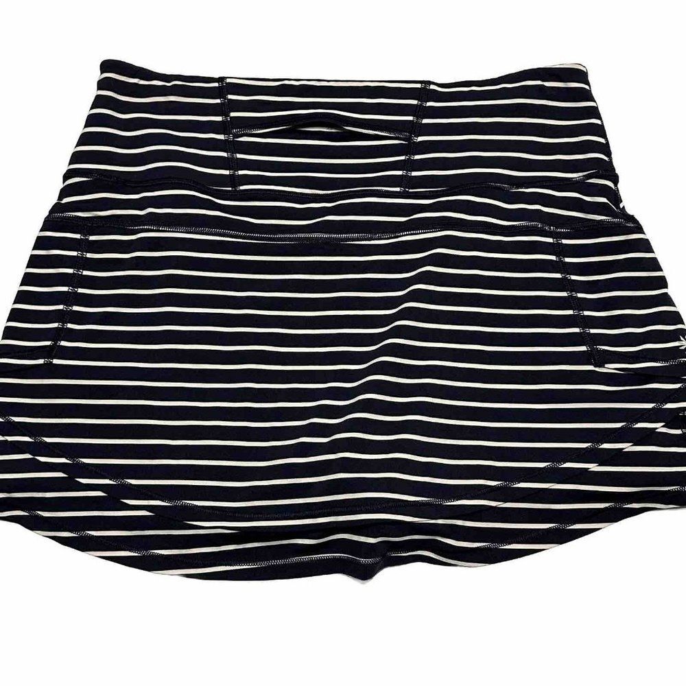 Athleta Ladies sz Sm Tennis Golf Pickleball skort stretch pull on Blue Stripe